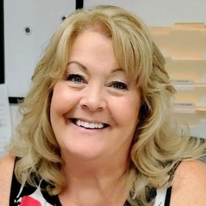 Meet your Posher, Jenny